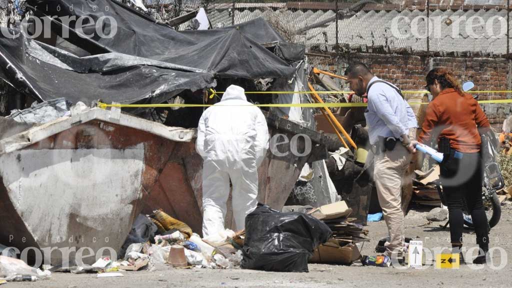 Entre contenedores de basura, asesinan a una mujer en Valle de Santiago