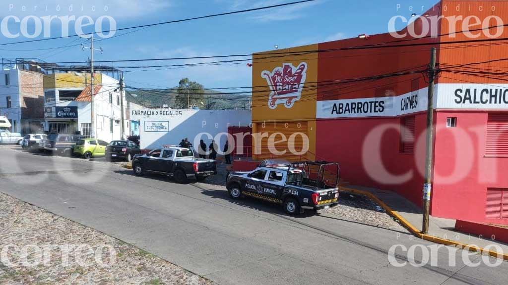 Roban alrededor de 30 mil pesos en supermercado de Guanajuato capital