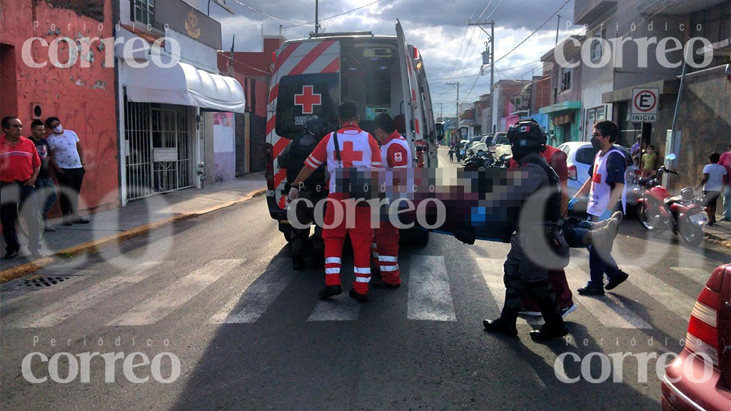 Choque en pleno centro de Salamanca deja dos motociclistas heridos