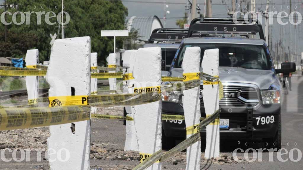 Localizan el cuerpo de un hombre a un lado de las vías del tren en Celaya