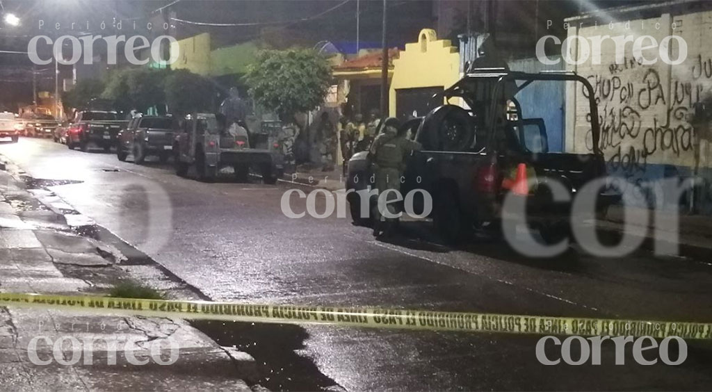 Asesinan a hombre afuera de un anexo en la colonia San Miguel de León