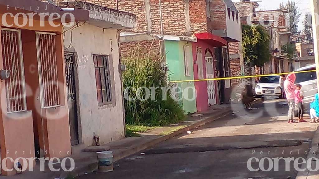 Hombres armados incendian una vivienda en Irapuato