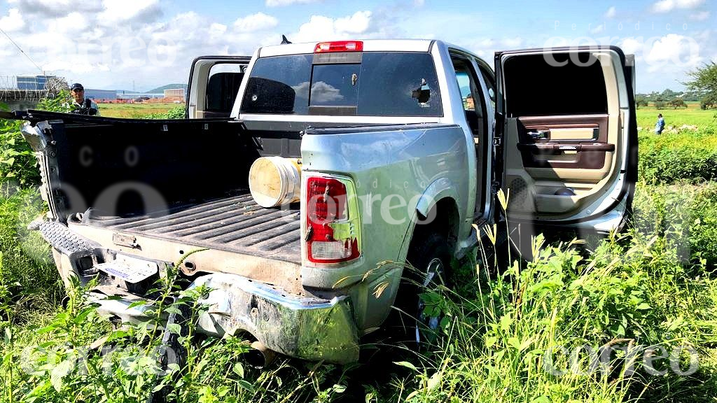 Abandonan camioneta con una granada y ponchallantas en Salamanca