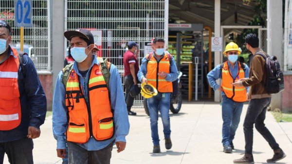 Consulta en GM Silao avanza entre sospechas sobre la CTM; cien obreros no votarían