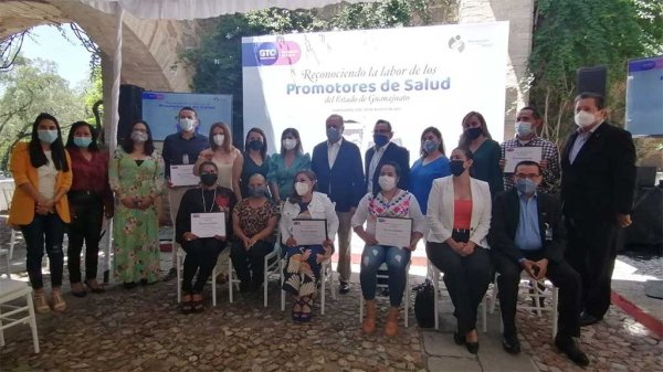 Reconoce SSG a trabajadores de la salud en el Día del Promotor de la Salud