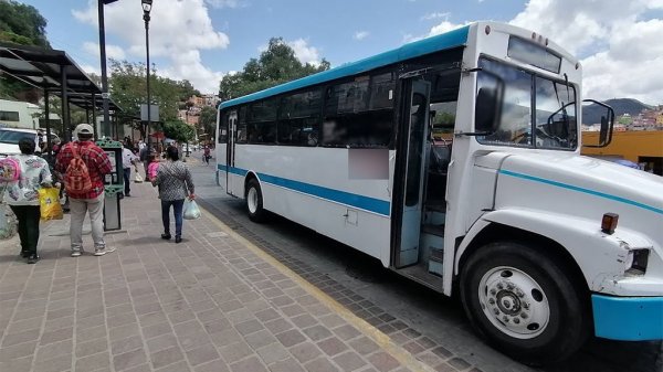 Denuncian a chofer de Guanajuato capital por acosar a menor de 13 años