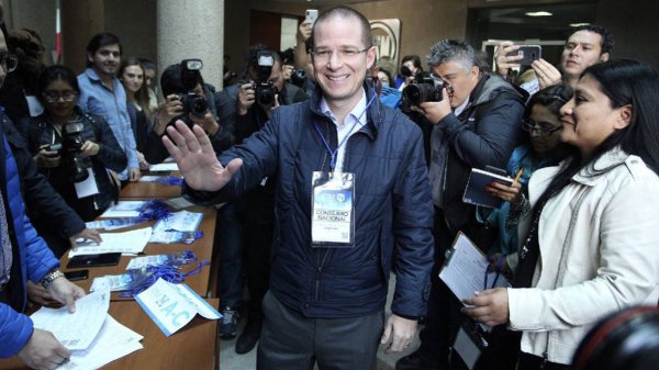 Ricardo Anaya sí comparece ante FGR… a distancia; logra aplazar audiencia