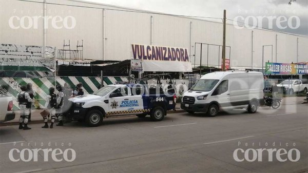 Ataque armado a vulcanizadora de León deja un muerto y un herido