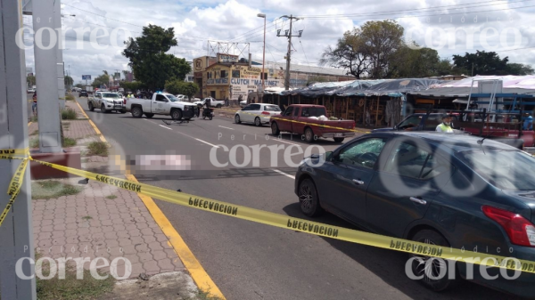 Ciclista muere atropellado en la entrada de Irapuato cuando regresaba de Abasolo