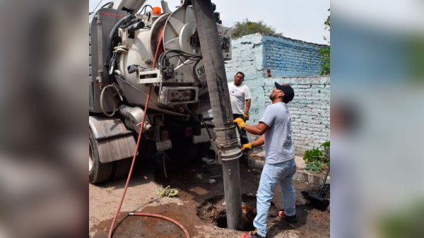 Necesario concesionar servicio de agua en Apaseo el Grande: CMAPA