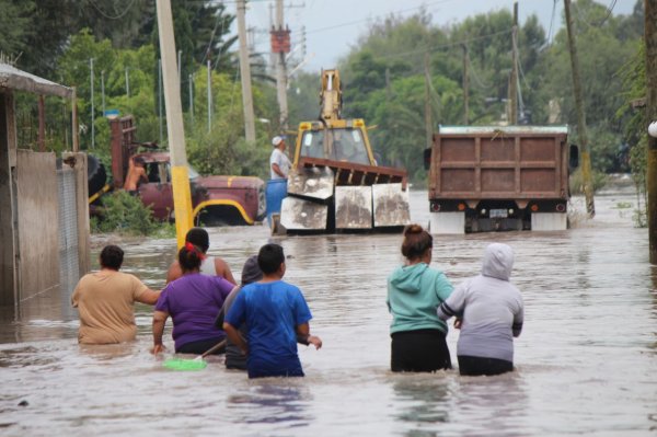 Inundaciones: evacúan a 1 mil 750 personas en Abasolo; hay daños en Irapuato, Apaseo y San José Iturbide