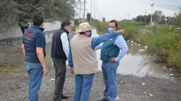 Secretario de salud del estado supervisa acciones a damnificados en Abasolo