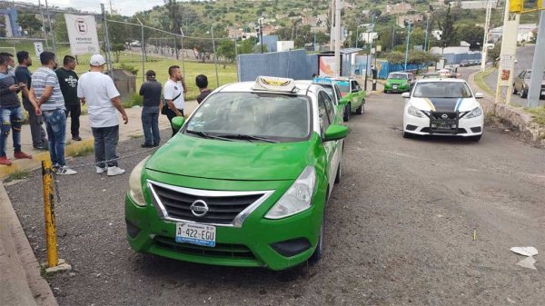 Abrirán investigación a policías por presuntas agresiones a taxistas en León