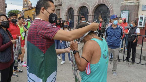 Dedican carrera a víctimas fallecidas por Covid en San Miguel de Allende