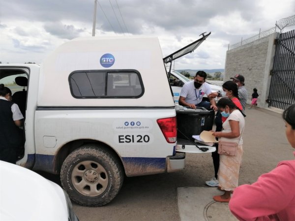 SSG instala 4 unidades móviles y una ambulancia para damnificados de Abasolo