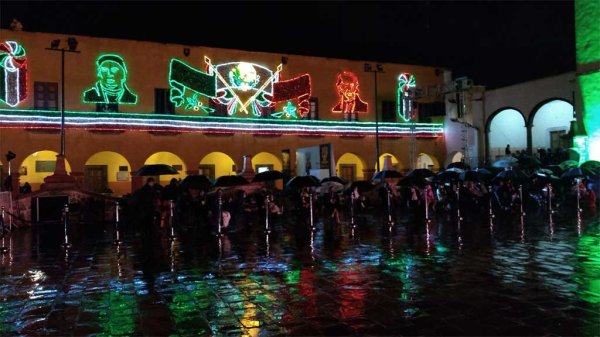 Con lluvia y sin festejo: así el Grito de Independencia en Guanajuato