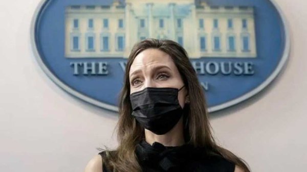 Angelina Jolie visita la Casa Blanca para denunciar violencia machista