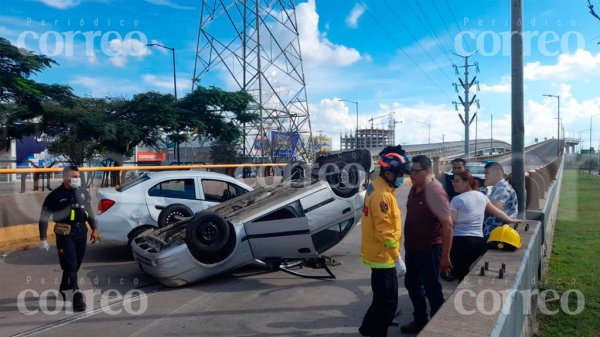 Dos accidentes viales en León dejan ocho personas lesionadas