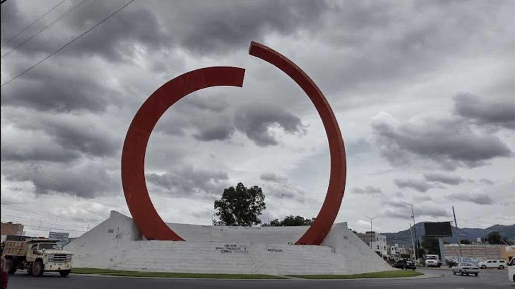 Atraso en obras impide presentación de monumento en San José Iturbide