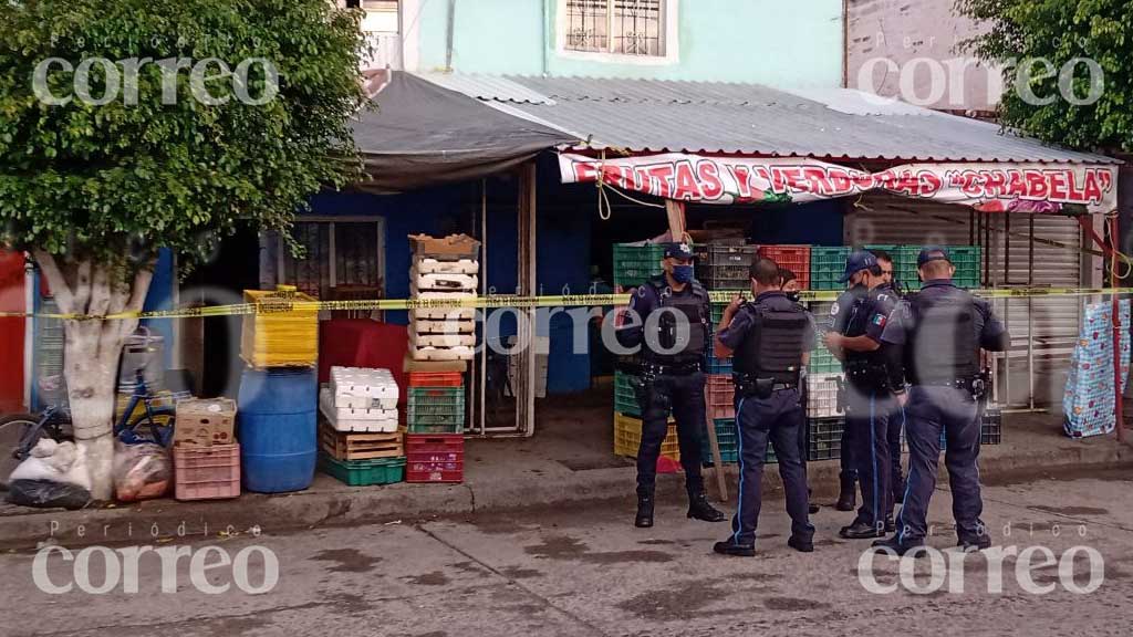 Lesionan a hombre cuando abría negocios de venta de frutas y verduras en León