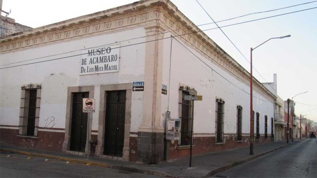 Exponen muestra fotográfica ‘Acámbaro a través de los Siglos’ en el museo Luis Mota Maciel