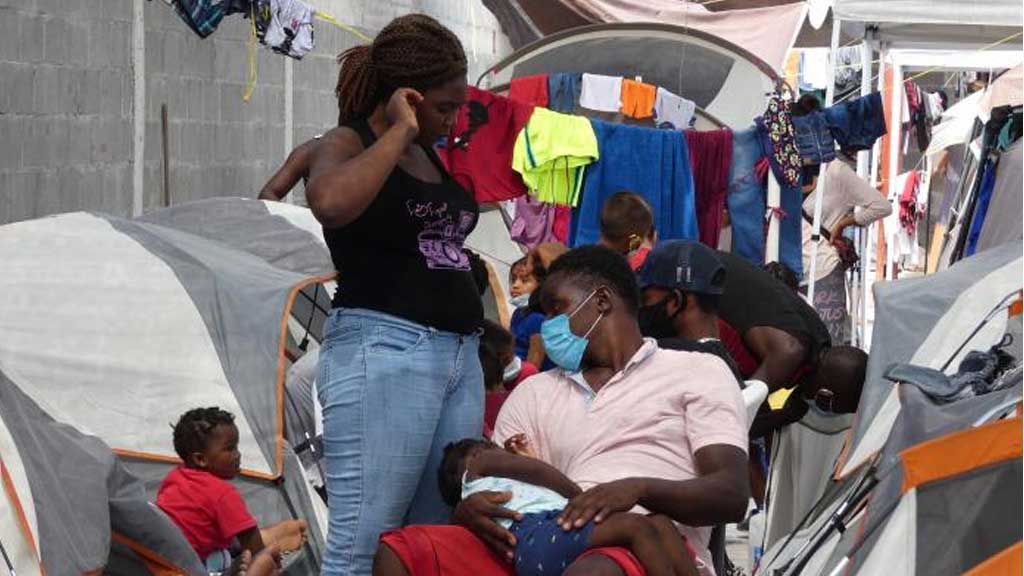 Llegada de haitianos satura albergues de Reynosa