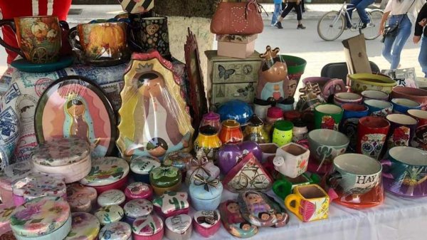 Silao: Negocios locales participan en el primer bazar de otoño ‘Jóvenes Emprendedores’