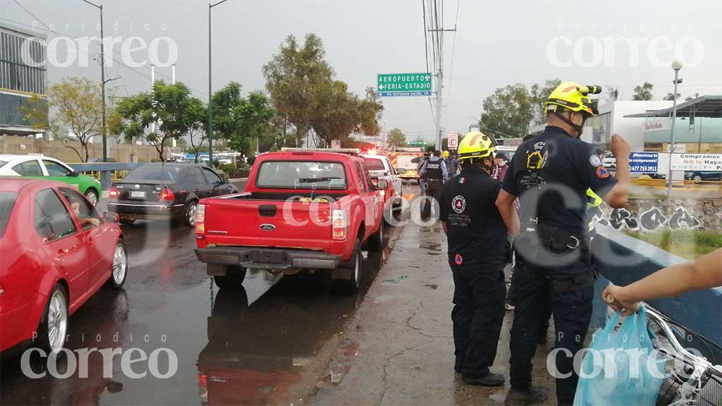 Pequeño de 9 años es arrastrado por un arroyo en León; se encuentra desaparecido