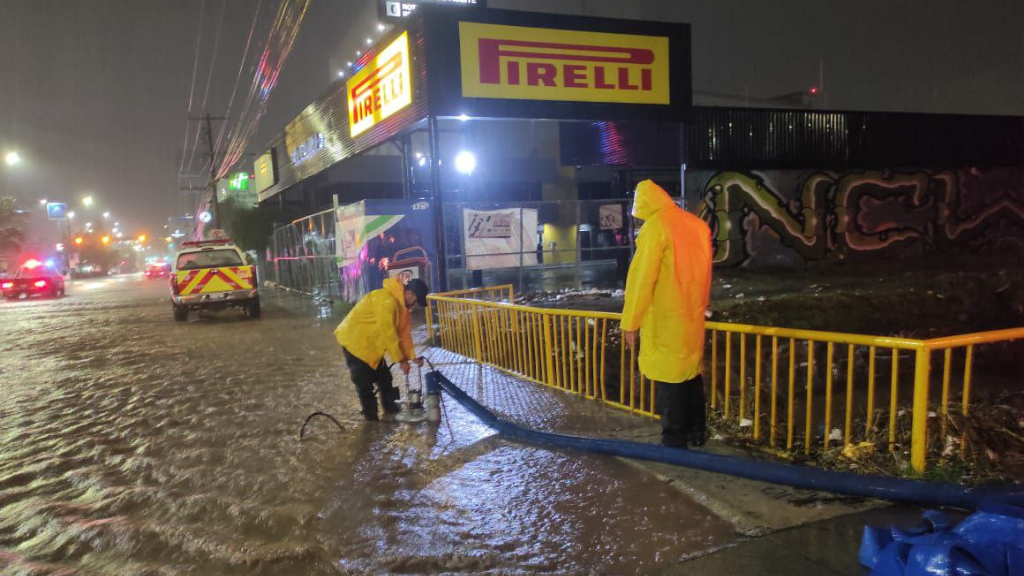 Octubre inicia con la tormenta más grande de la temporada en León : SSP