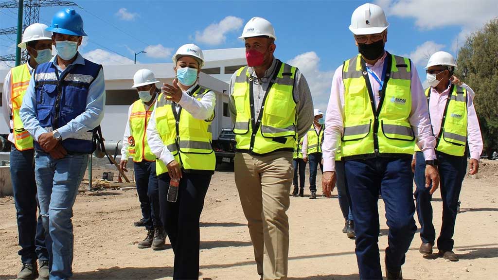 Carlos García promete apoyo a la SAPAS; supervisa nueva Planta de Tratamiento