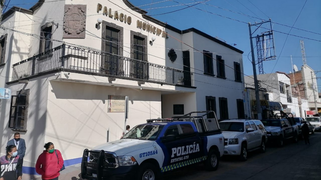 Apaseo el Alto contrata a 20 expolicías federales para llenar plantilla operativa