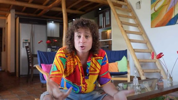 LuisitoComunica causa polémica tras comprar casa ‘de remate’ en Venezuela