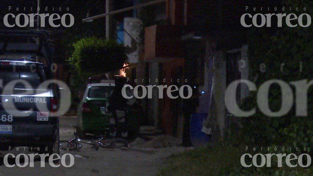 León: Balean casa en Lomas de Medina y una mujer resulta con lesiones en la cara