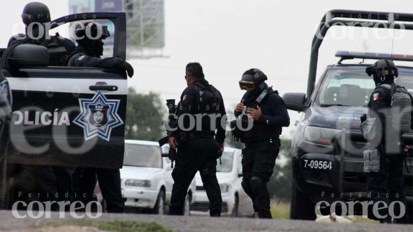 Celaya: hombres armados logran escapar de la policía tras persecución en el Eje Juan Pablo Segundo