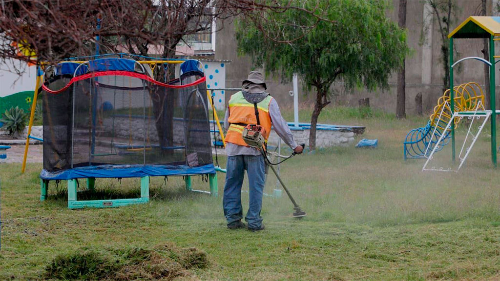 Empresario regresa predio a jardín de niños Juan Aldama en León