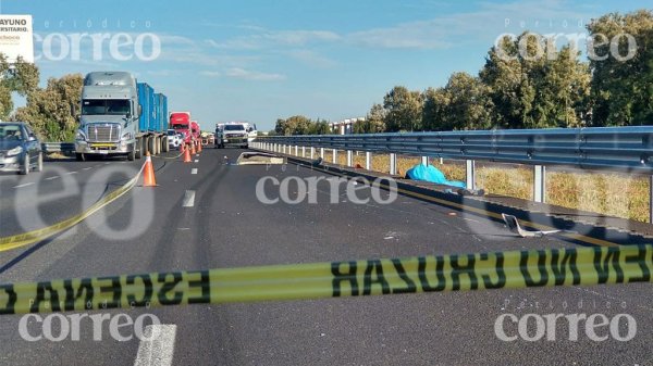 Muere atropellado en autopista Celaya-Querétaro; el conductor logró huir