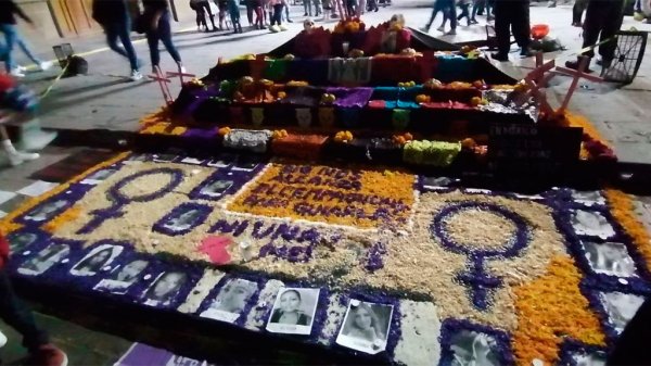 No son olvidadas: en León, dedican altar a mujeres asesinadas y desaparecidas