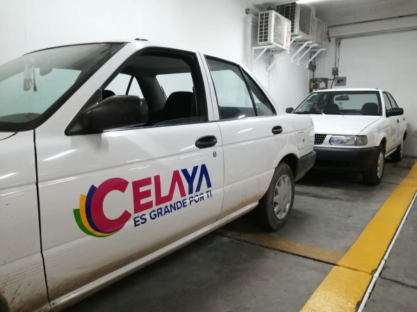 ¿Cuanto gastaron en Celaya para rotular los vehículos del municipio?