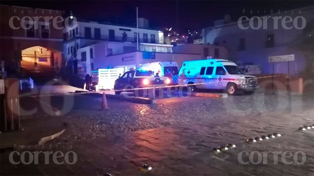 Muere mujer mayor afuera de la Cruz Roja en Guanajuato capital