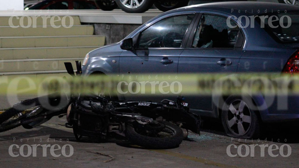 Agreden a balazos a dos agentes de tránsito al detener un auto en Celaya