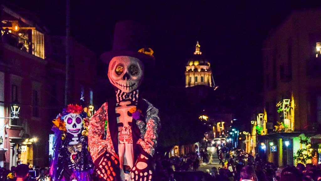 Con color y armonía, vuelve el famoso Festival de las Catrinas a San Miguel de Allende