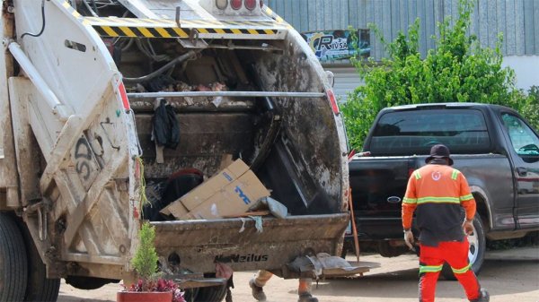 Silao: empresa asegura que servicio de limpia no se detuvo pese a deuda