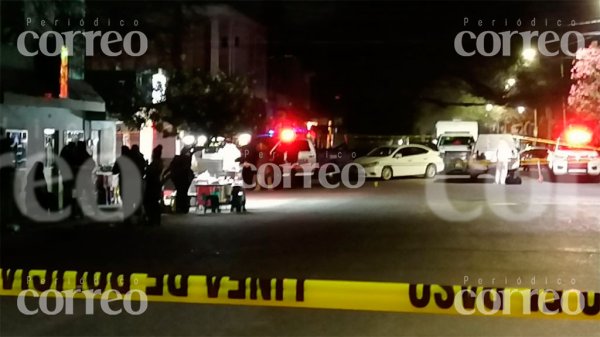 Frente a su familia y clientes, asesinan a taquero de Celaya