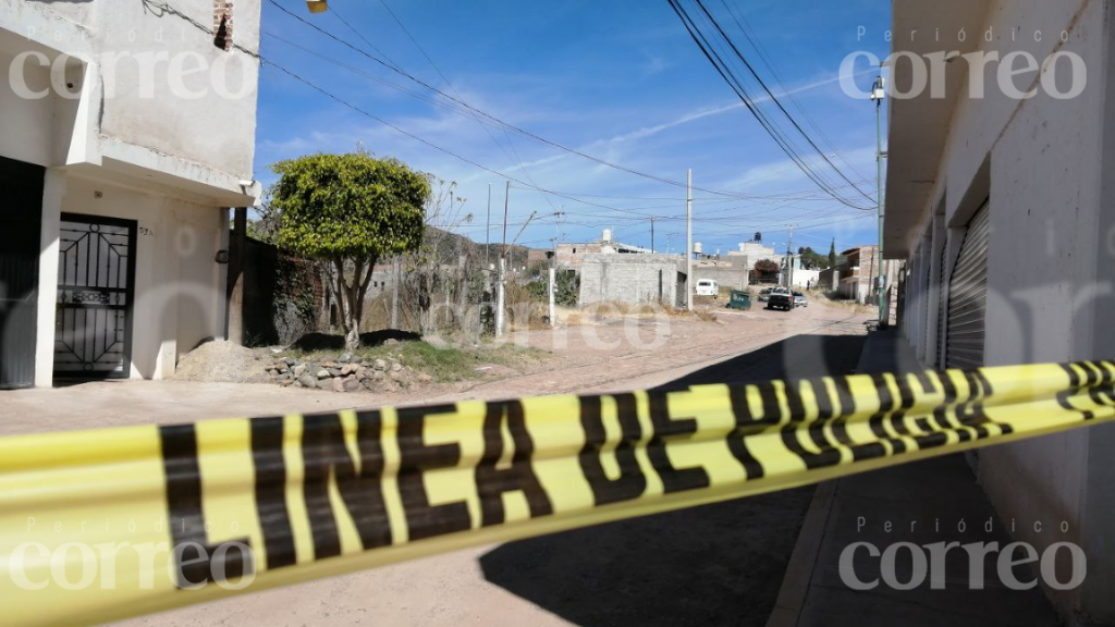 Guanajuato: localizan restos en fosa clandestina en la colonia Marfil