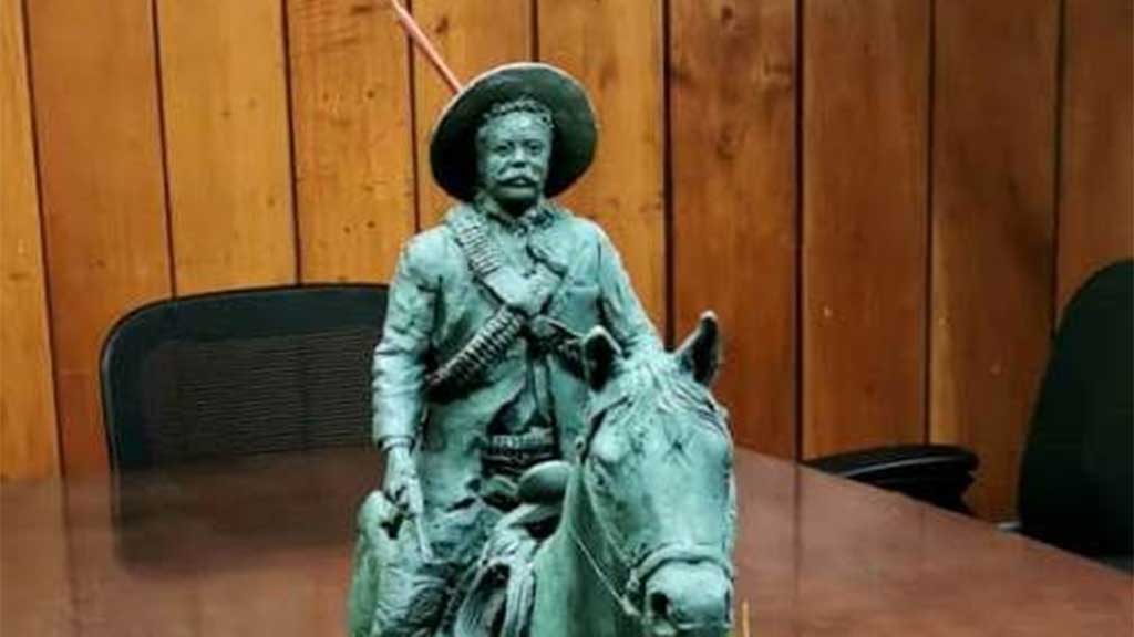 Retrasan la entrega de estatua de Pancho Villa para la nueva Glorieta Batallas de Celaya