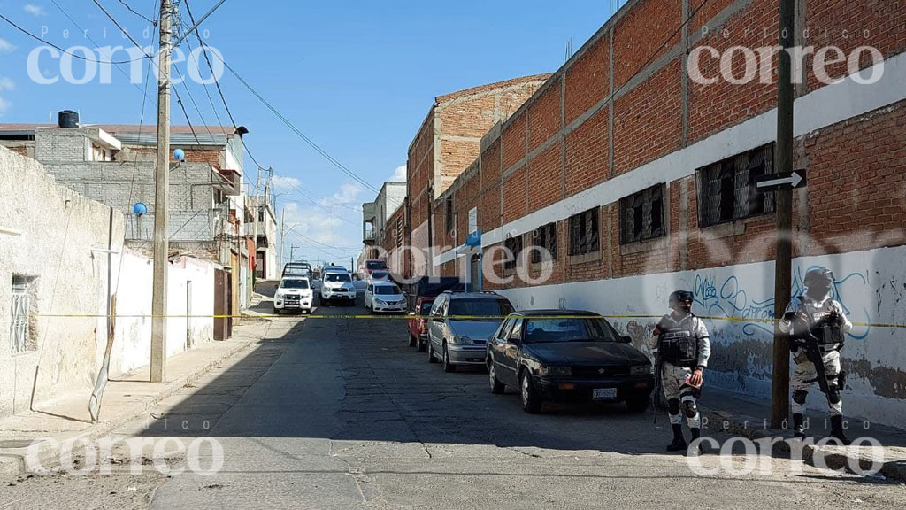 Hallan cadáver en descomposición en colonia El Duraznal de León