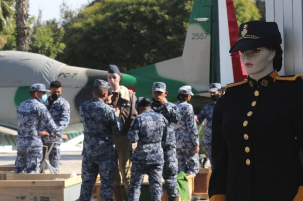 Ejército irrumpe en Celaya… con la exposición “La Gran Fuerza de México” (galería)