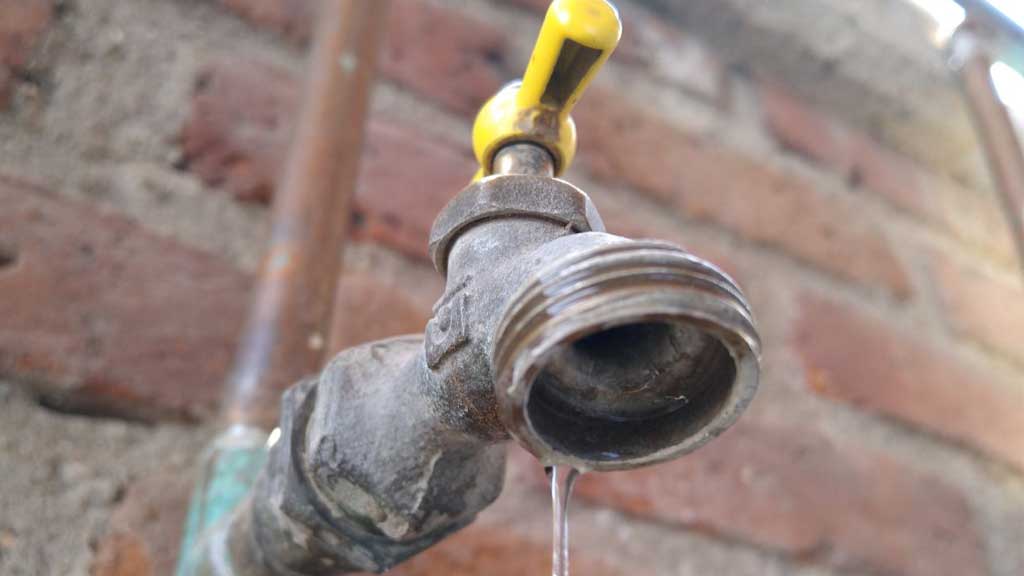 Atención Apaseo el Alto: trabajos de CFE dejarán sin agua potable varias colonias