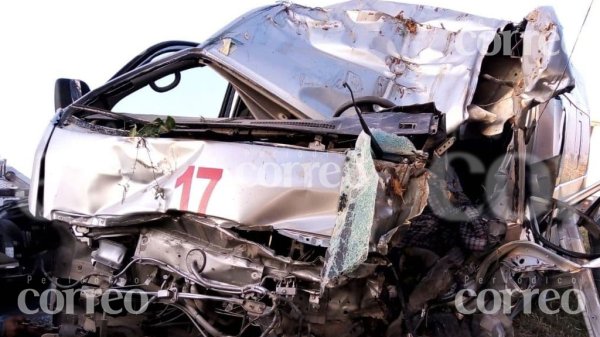 Muere prensado al chocar en la carretera Valle de Santiago-Jaral del Progreso