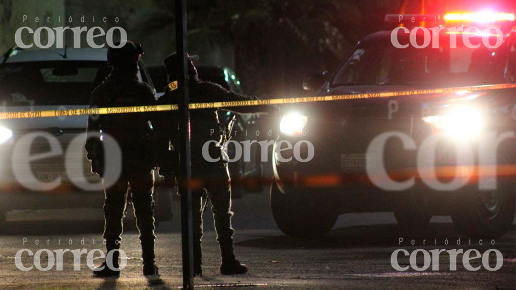 Abandonan bolsas con restos humanos en Villas del Bajío en Celaya